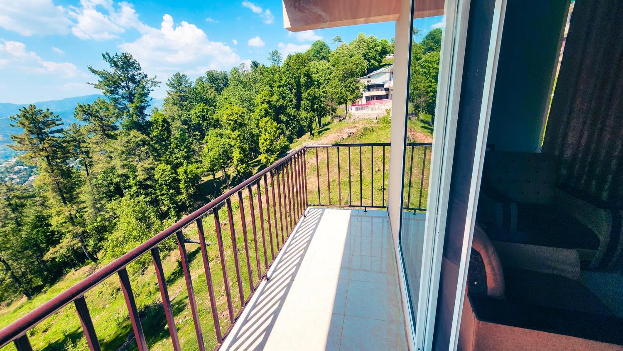 Aqua Apartment Murree Exterior foto