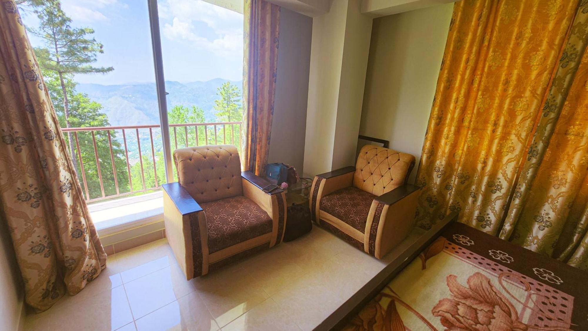 Aqua Apartment Murree Exterior foto